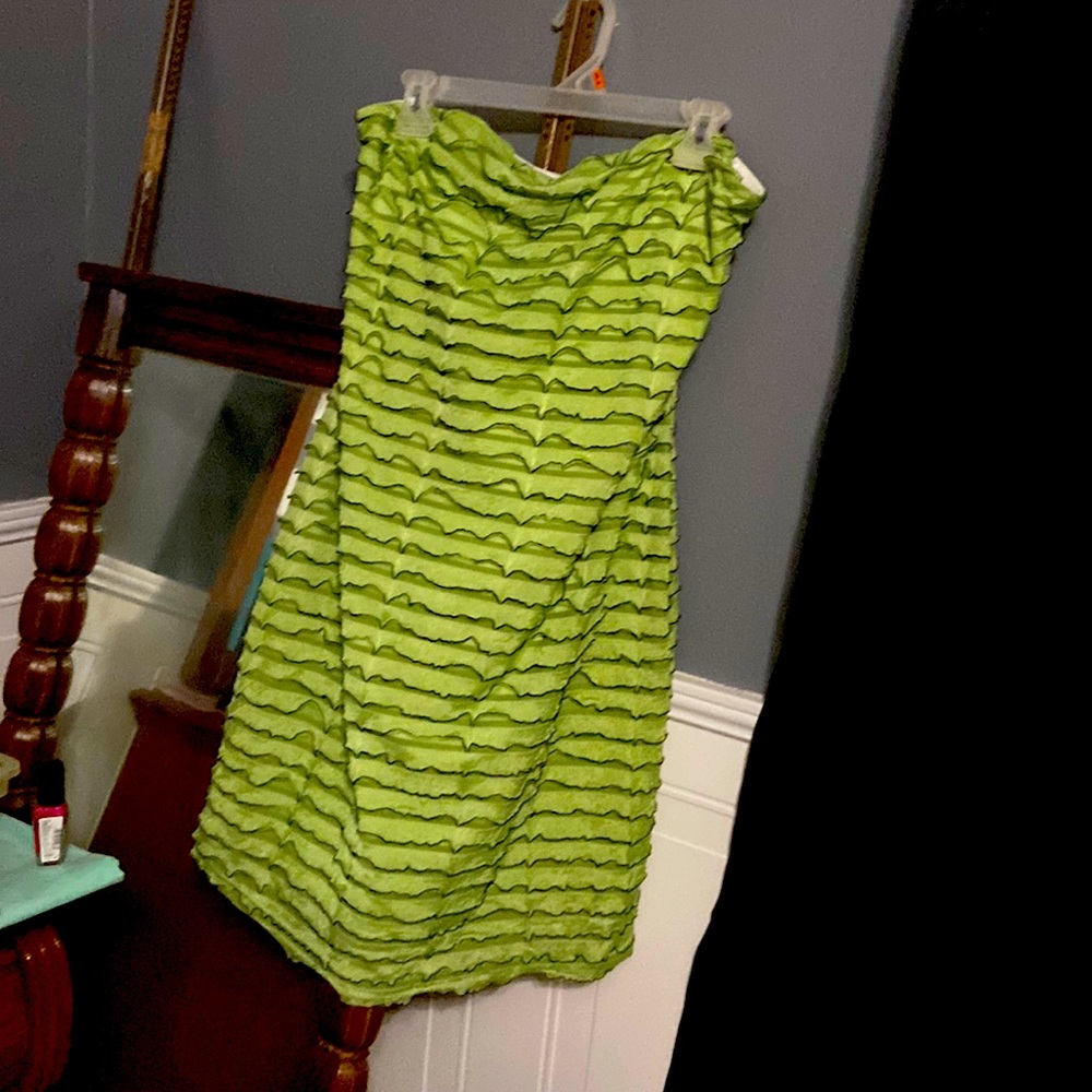 Chiffon Ridged Frothed Mint Green Party Mini Strapless